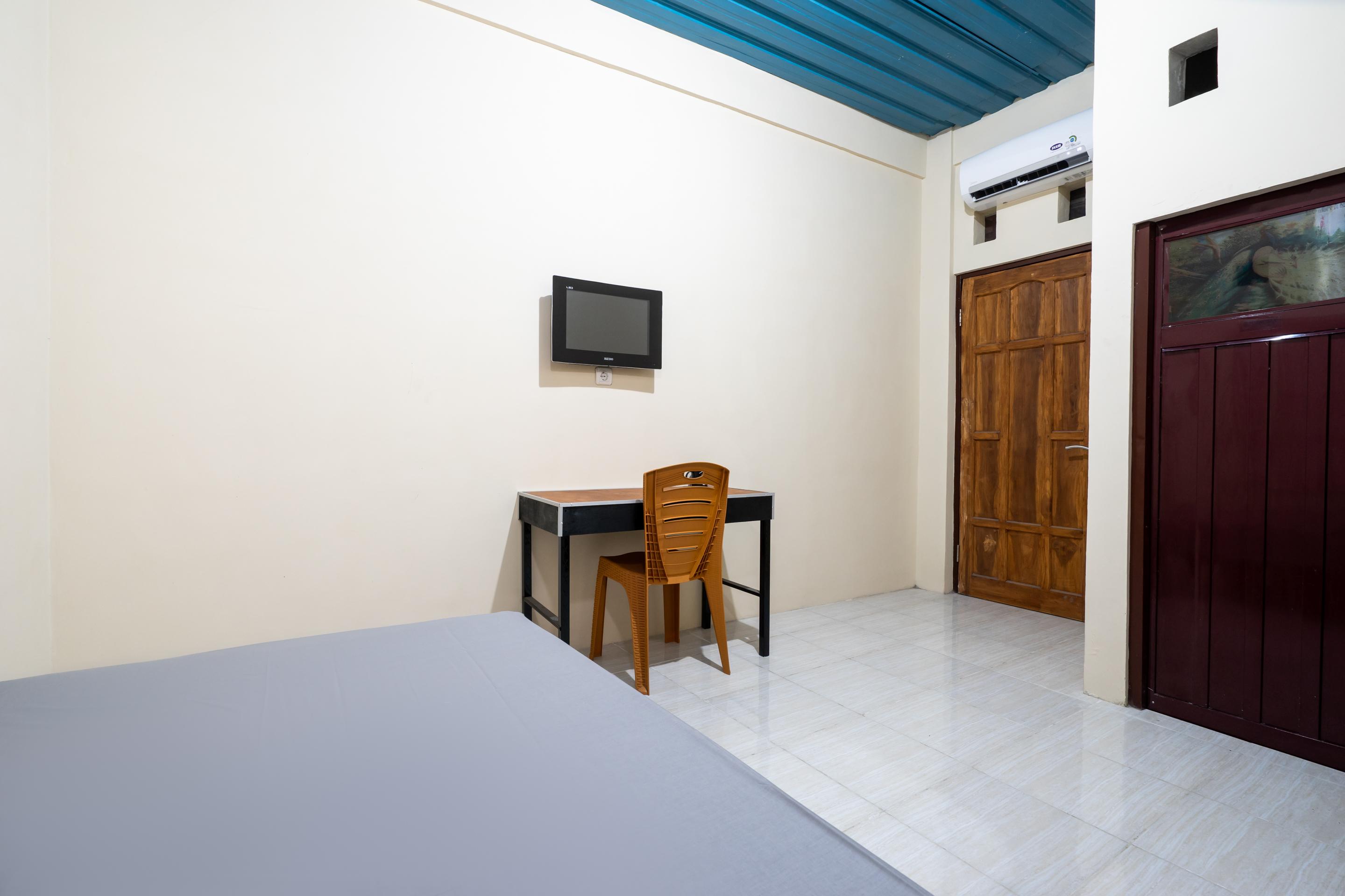 Oyo 2098 Homestay Kk Ngaglik Kültér fotó